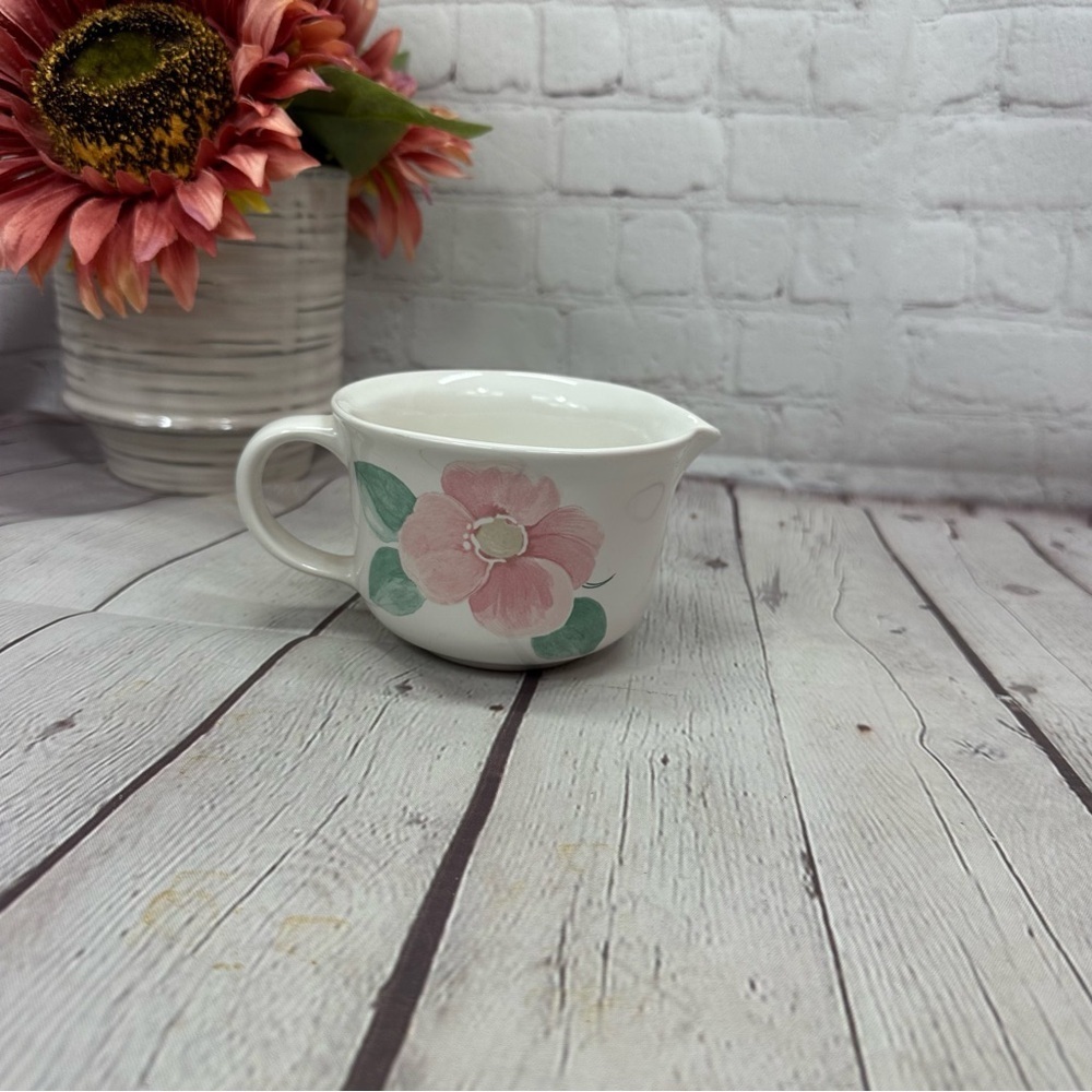 vintage Garland Blush by Pfaltzgraff gravy boat with Pink Floral Design